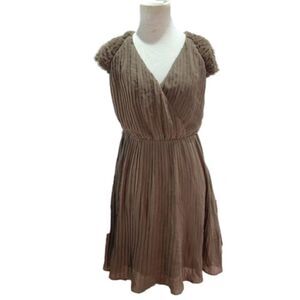 GIANNI Bini Brown V-Neck Midi Dress w/ Ruffled Sleeves